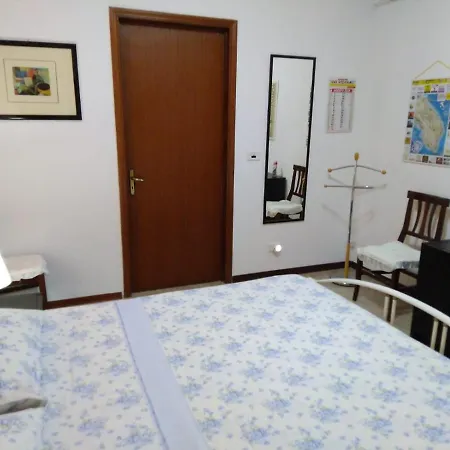 Affittacamere La Casa Di Mimma Camera Mimi' E Camera Sofy *